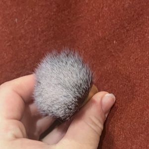 Mini brush brush